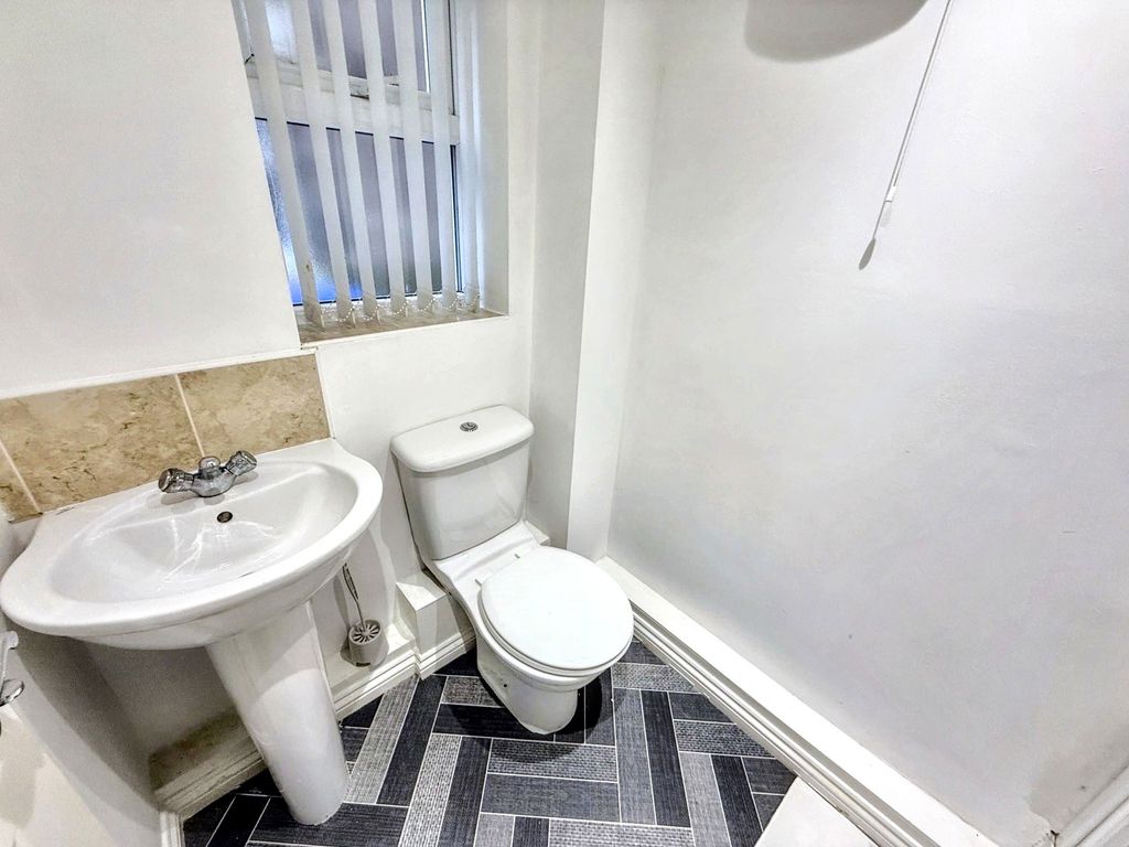 Additional image 8 of 2 bed flat for saleAysgarth, Cramlington NE23