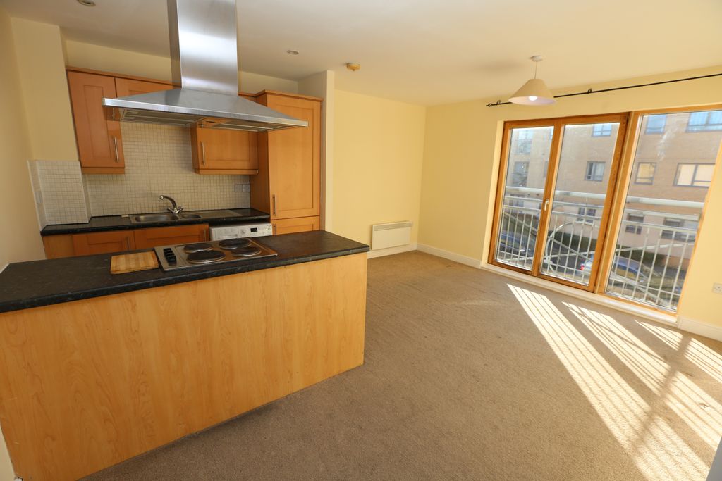 Property photo 1 of 12 Two Bedroom Flat To Rent