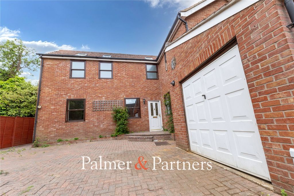 Property photo 2 of 10 Picture No. 03
