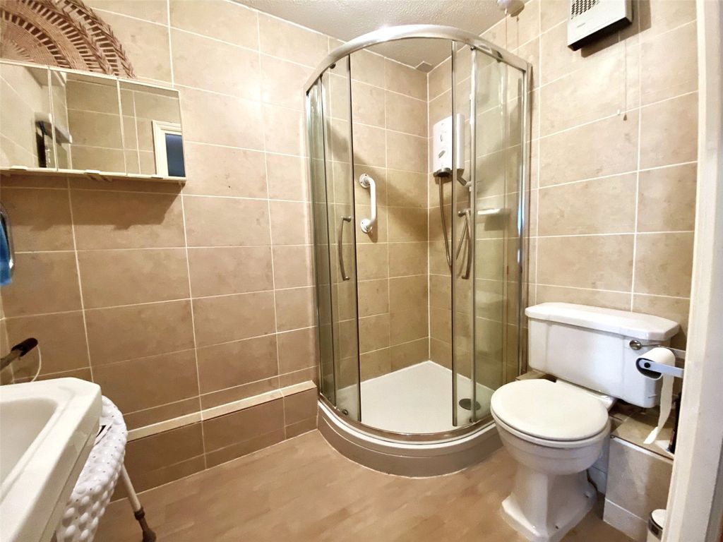 Additional image 14 of 2 bed flat for saleWhatley Court, 27-29 Whatley Road, Clifton, Bristol BS8