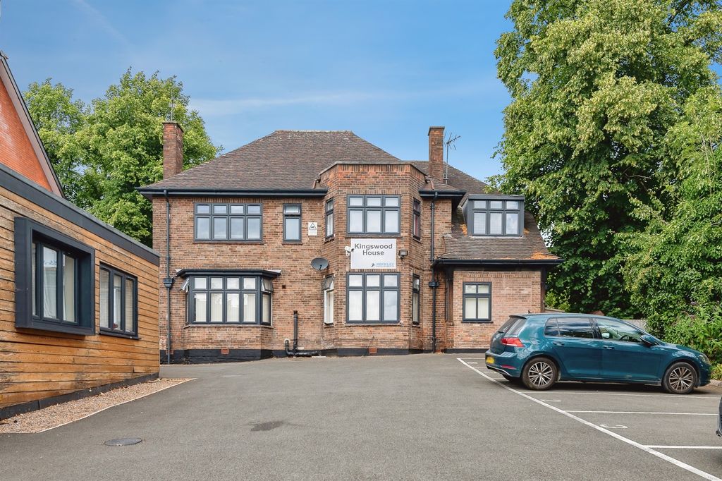 Property photo 1 of 15