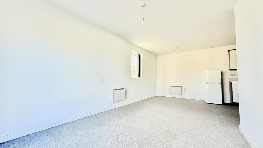 Property photo 3 of 10 Fullsizerender-4.Jpeg