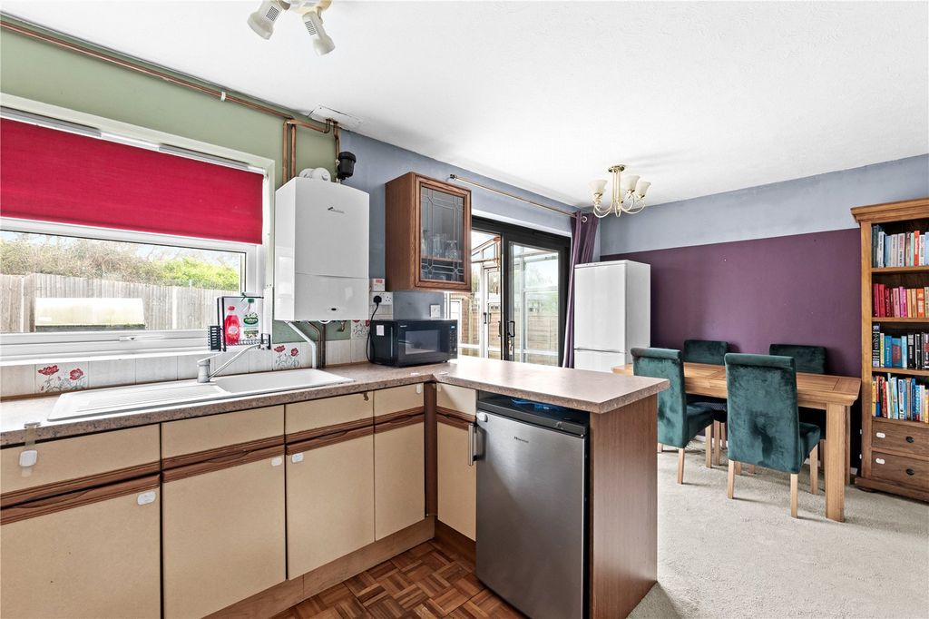 Property photo 2 of 22 Picture No. 19