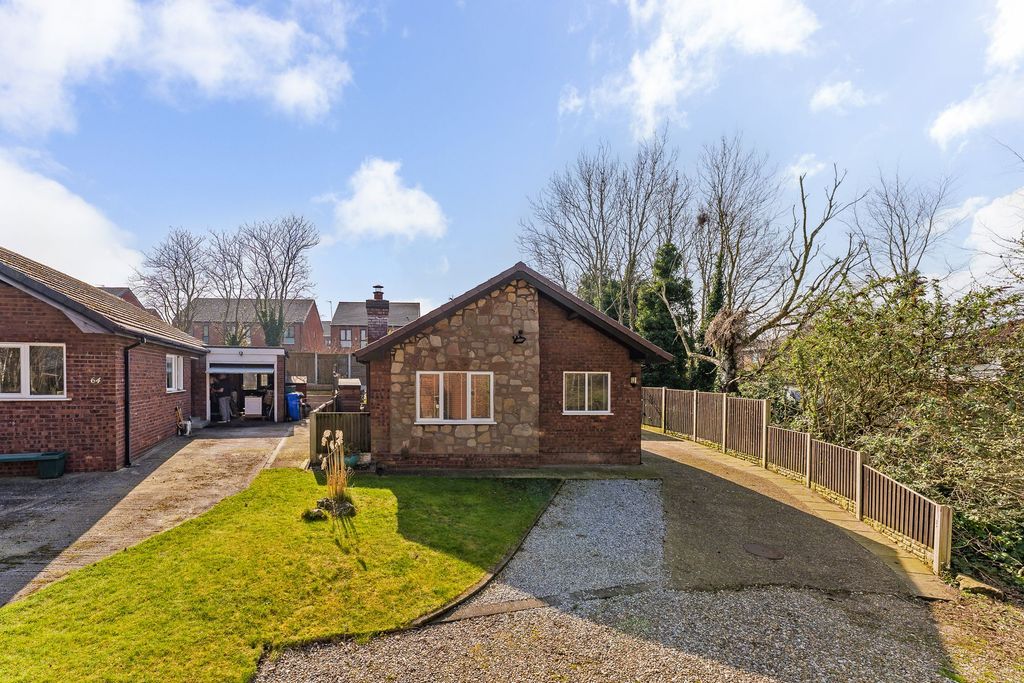 Property photo 1 of 29