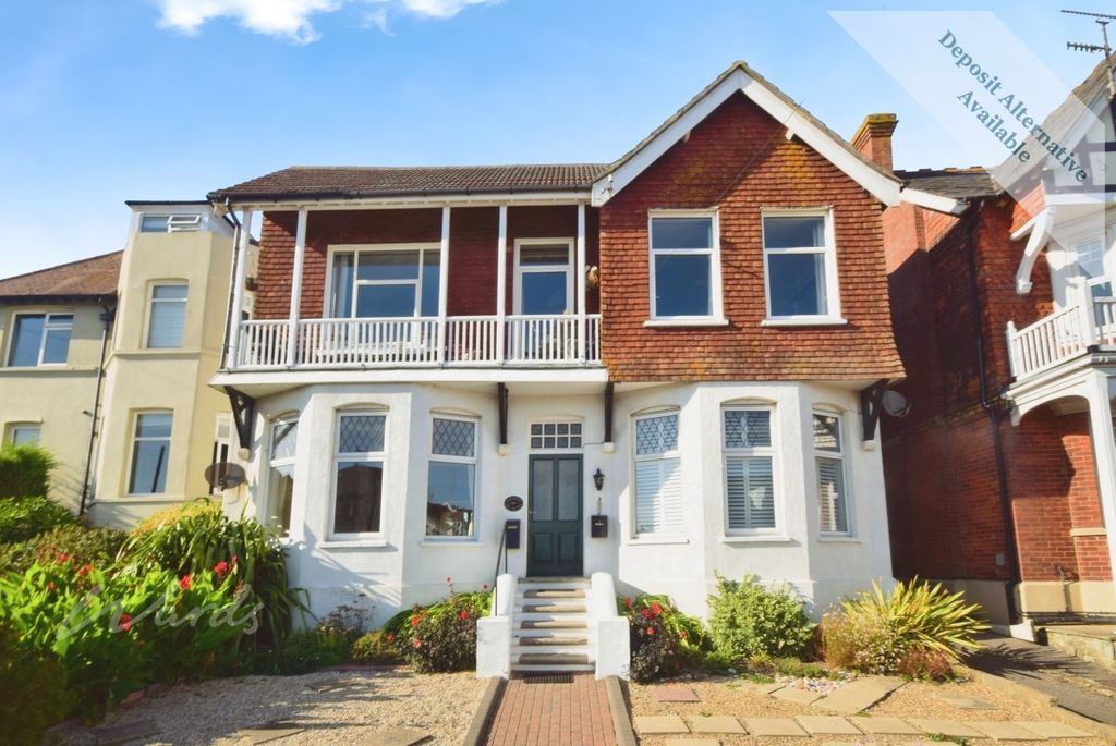 Property photo 1 of 13 Front