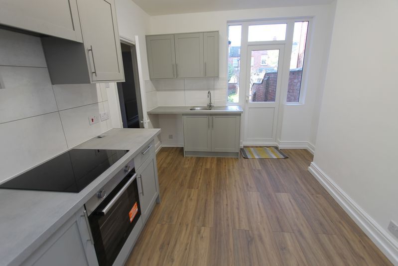 Property photo 2 of 6 Photo 3