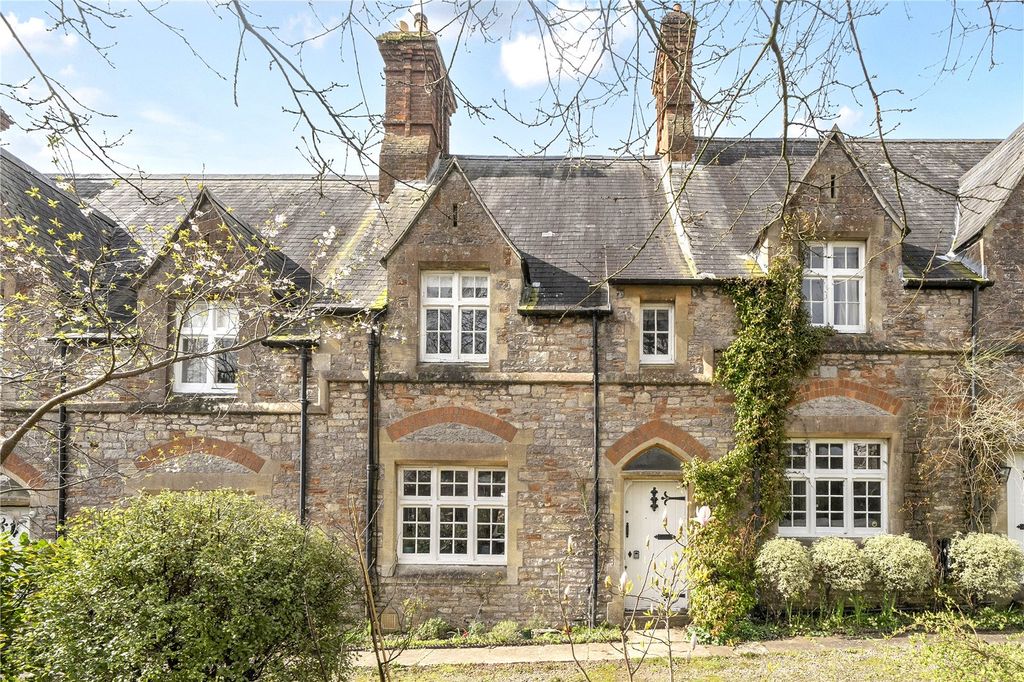 Property photo 1 of 25 Picture No. 01