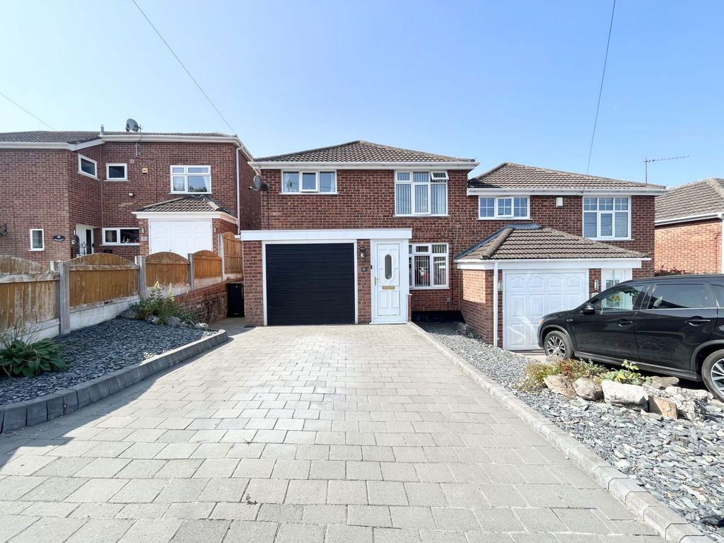 Property photo 1 of 26