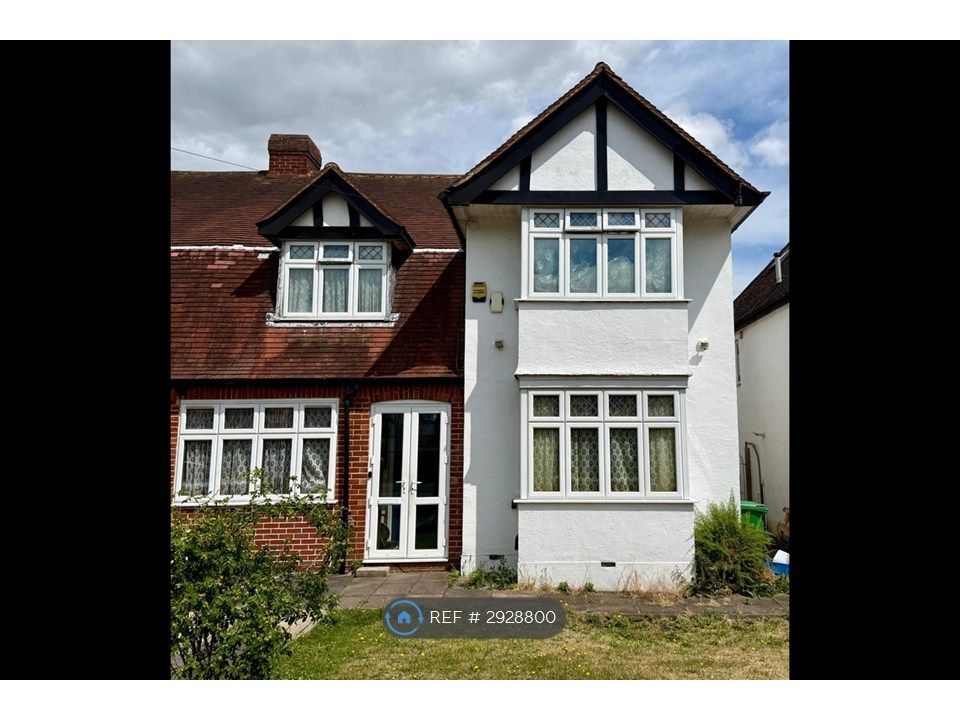 Property photo 1 of 13 House Front