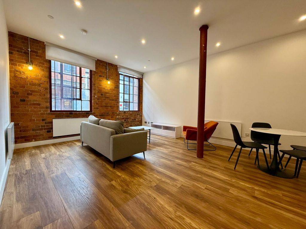Property photo 2 of 9 Gallery