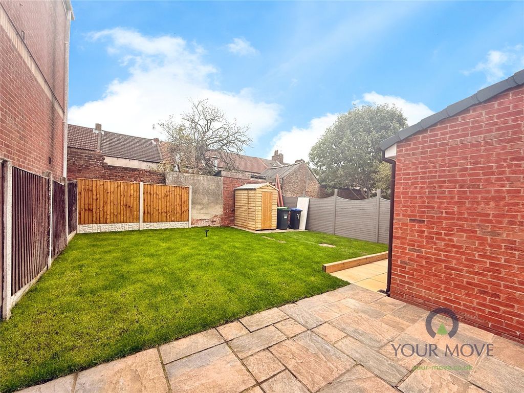 Property photo 3 of 10 Garden