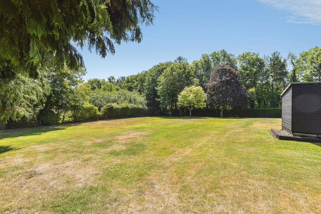Property photo 3 of 30 Pbox-Img.Jpg