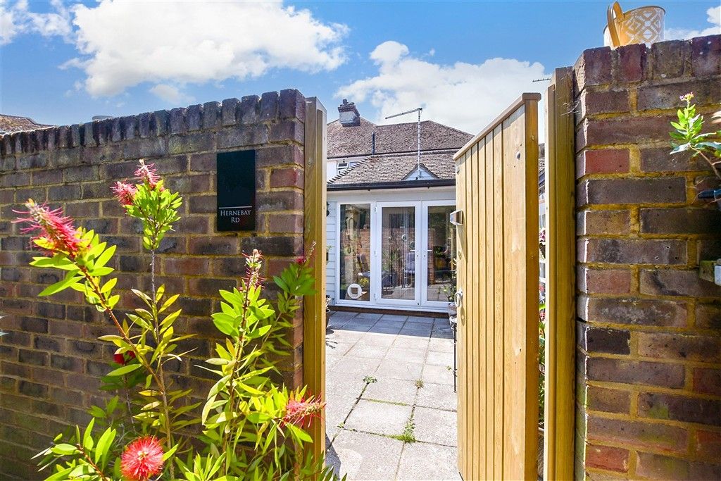 Property photo 1 of 11 External Lifestyle Photograph