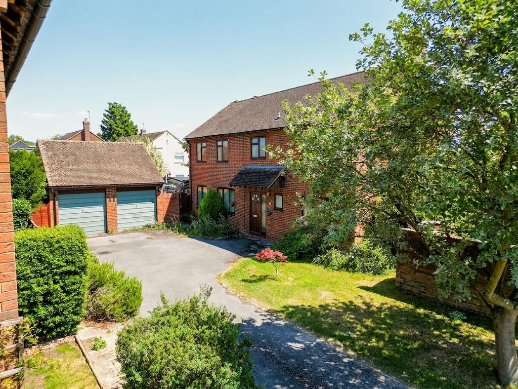 Property photo 1 of 27