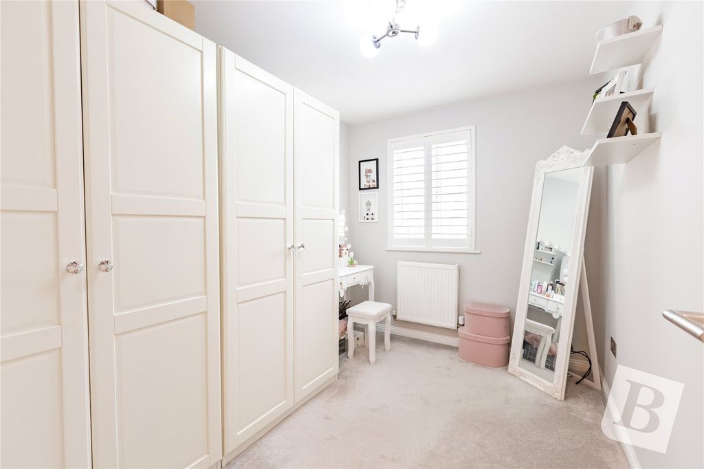 Additional image 10 of 3 bed flat for saleKidman Close, Gidea Park, Romford RM2