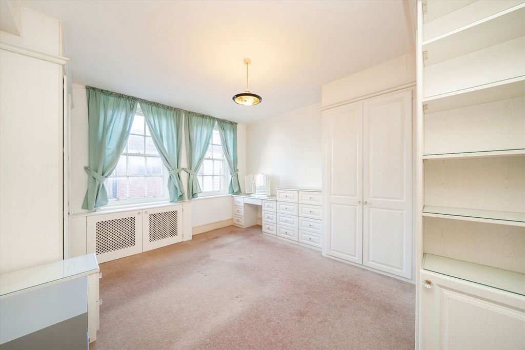 Property photo 3 of 7