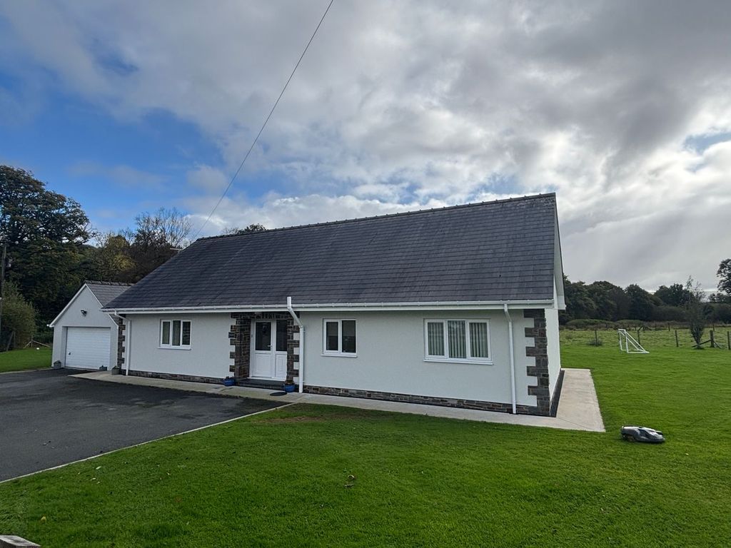 Property photo 1 of 24