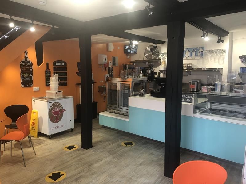 Property photo 2 of 10 Photo 2