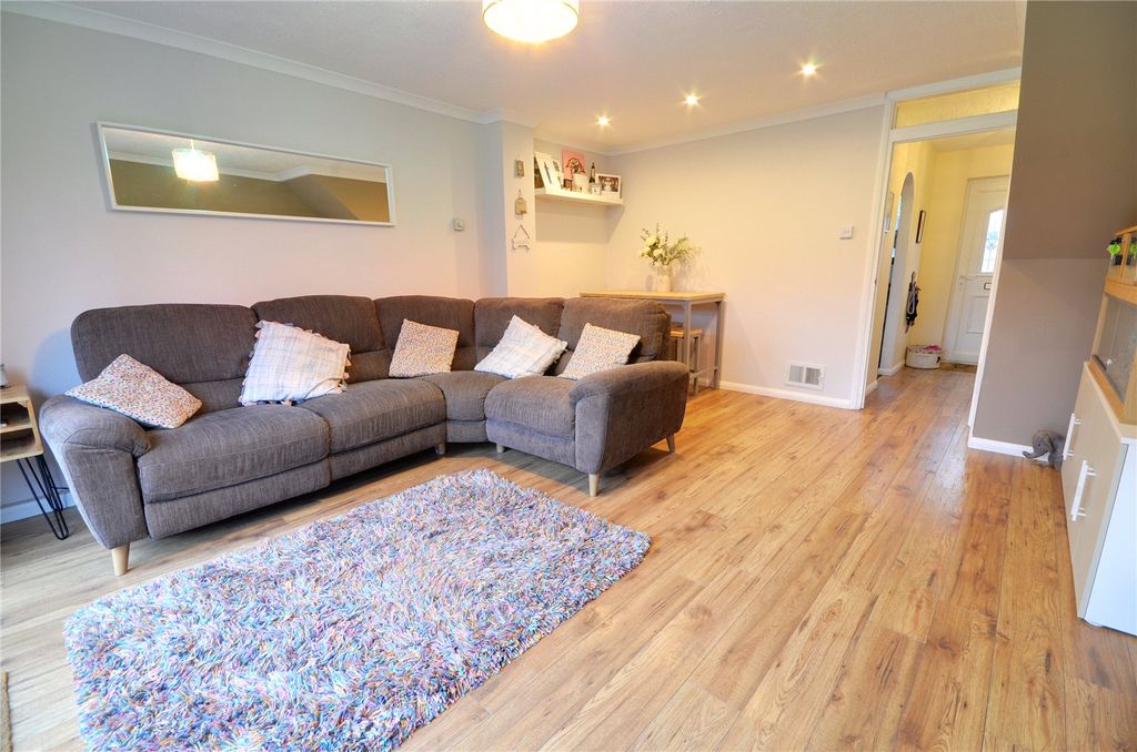 Property photo 2 of 18 Lounge/Diner