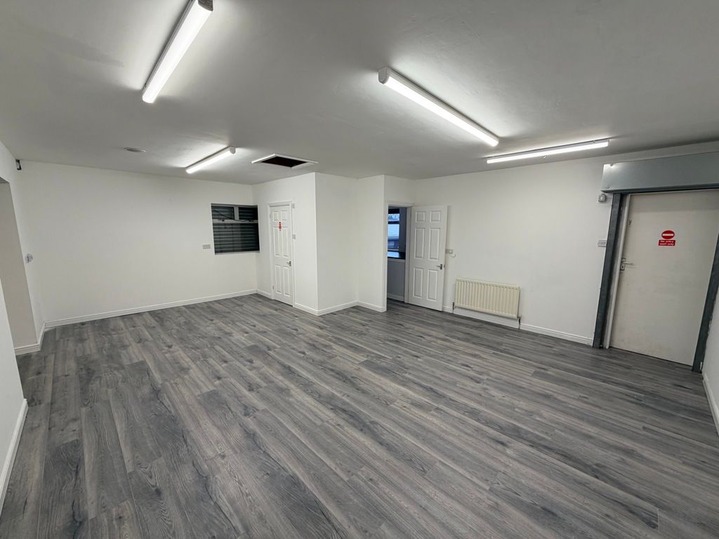 Property photo 2 of 9 Photo 2