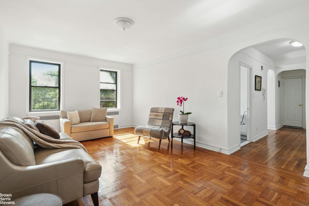 Property photo 2 of 10 <Alttext/>