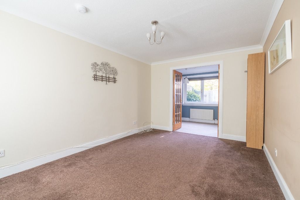Property photo 3 of 25