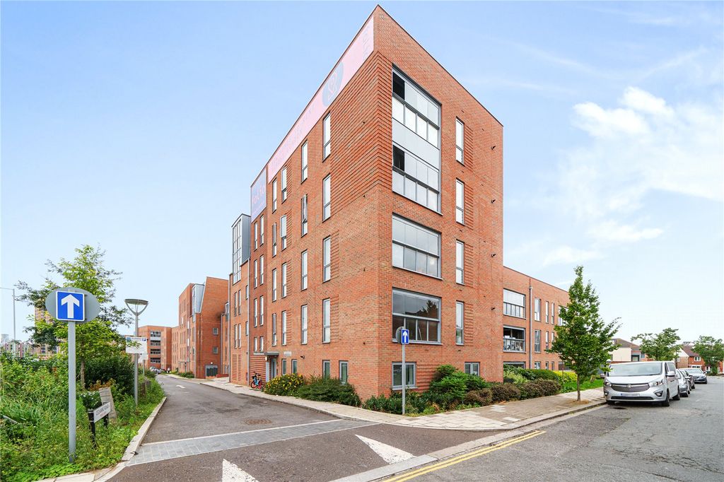 Property photo 1 of 11 Picture No. 15