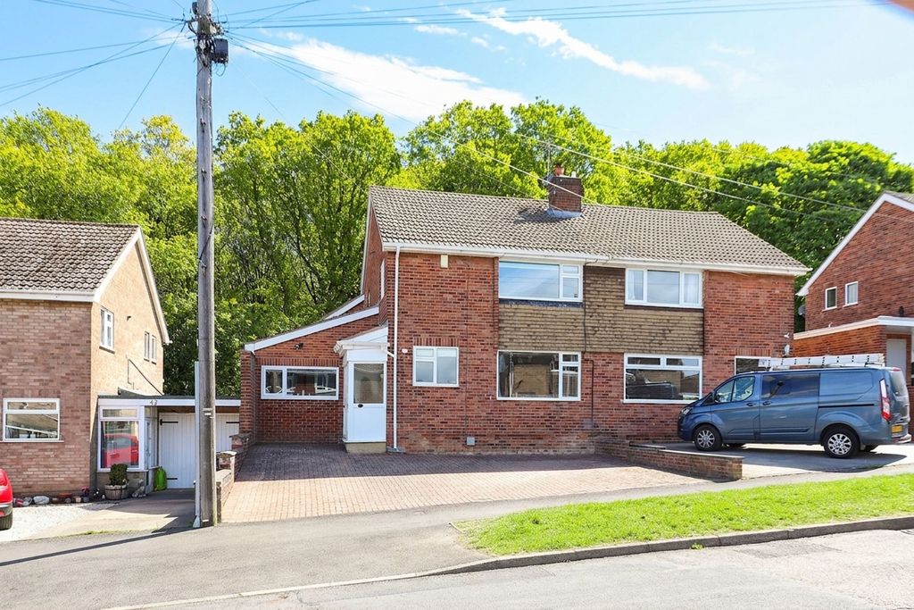 Property photo 1 of 37