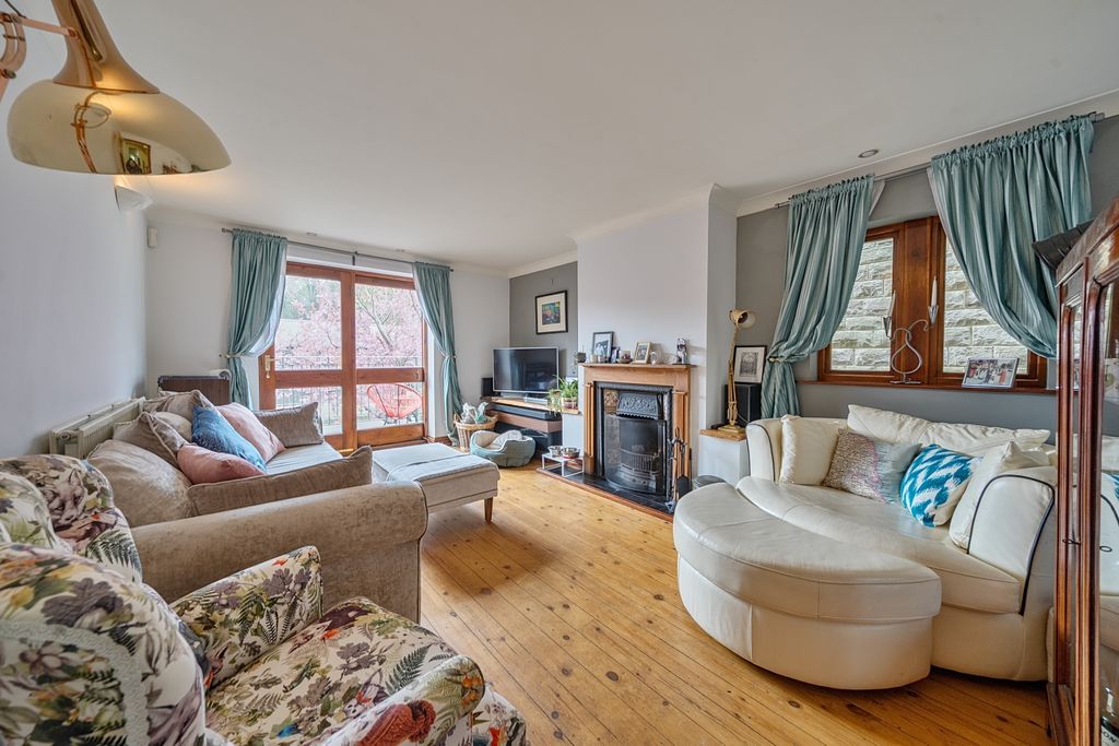Additional image 5 of 3 bed semi-detached house for saleVictoria Road, Hebden Bridge, West Yorkshire HX7