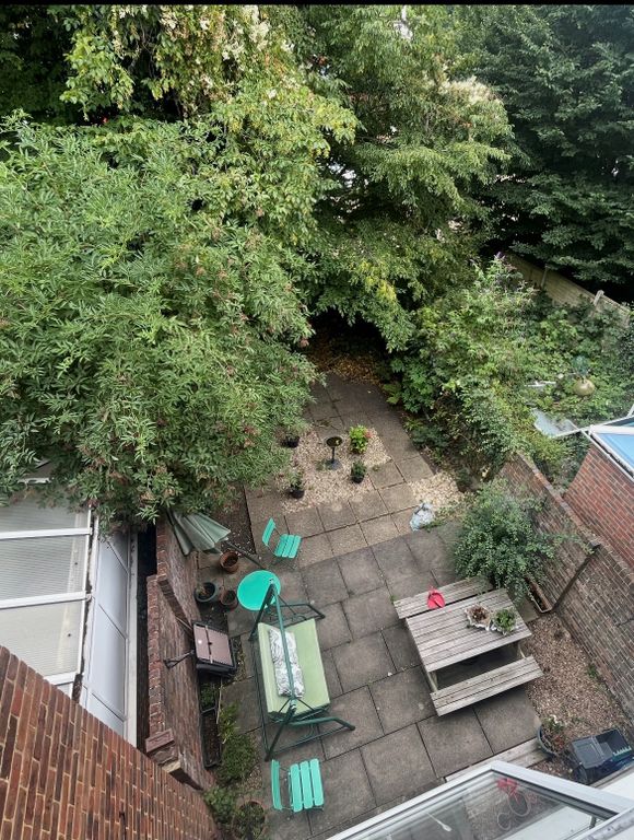 Property photo 1 of 7 30 Tf Garden