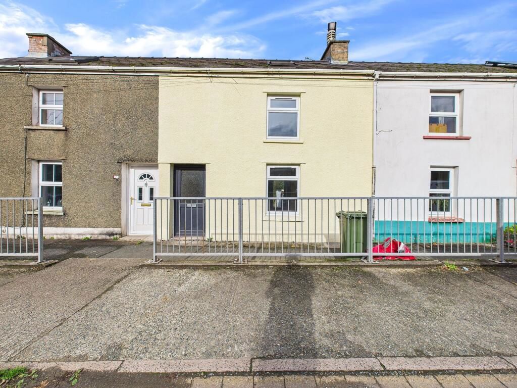 Property photo 1 of 15