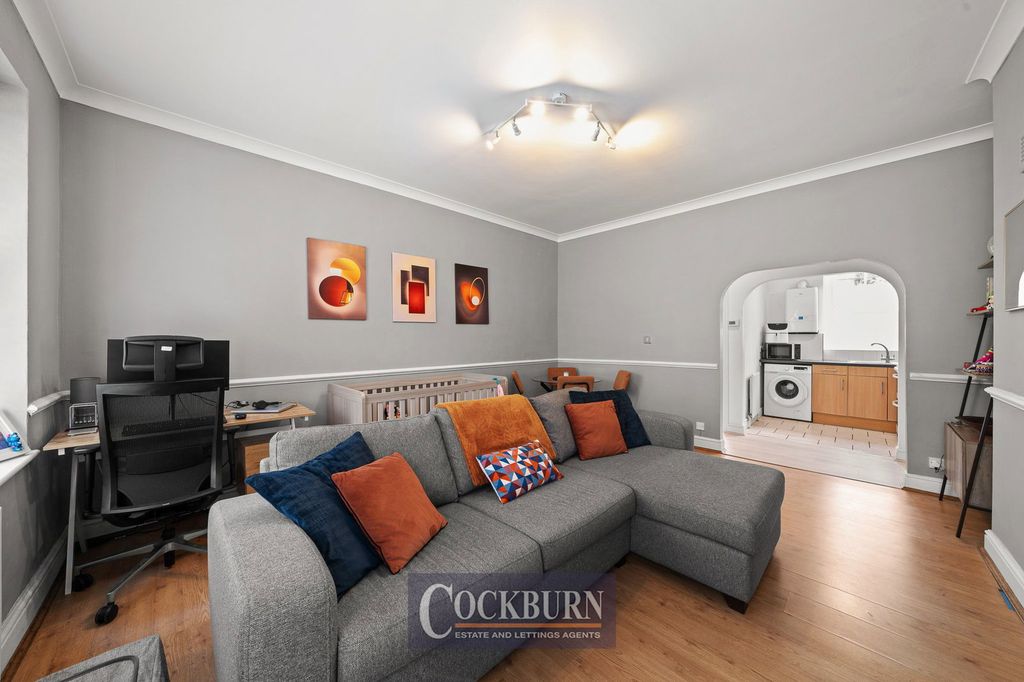 Property photo 2 of 29