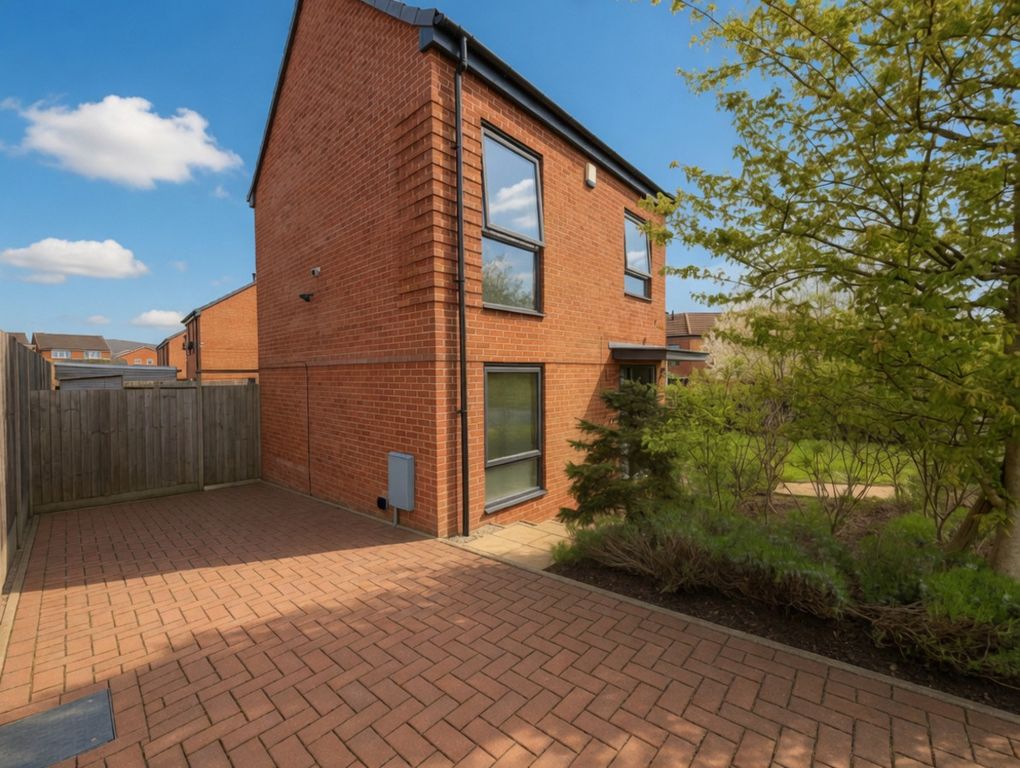 Property photo 2 of 16