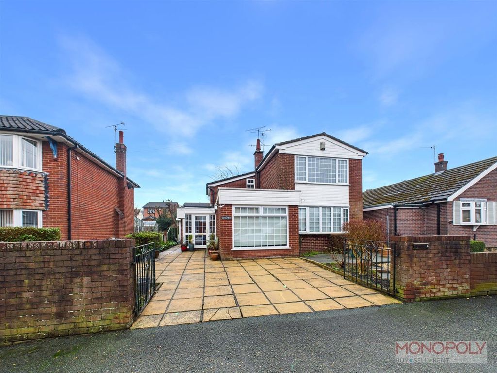 Property photo 1 of 28 Cam04439G0-Pr0218-Still038.Jpg