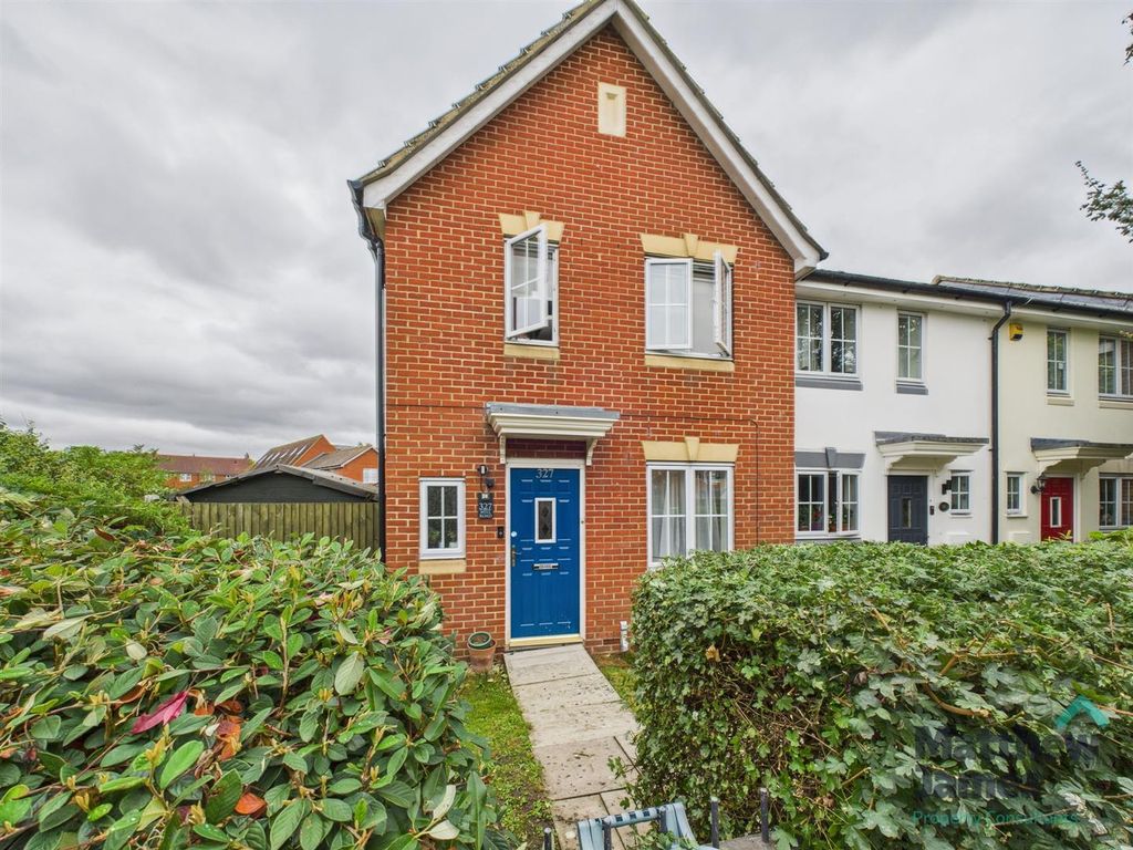 Property photo 1 of 34 Cam03063G0-Pr0134-Still028.Jpg