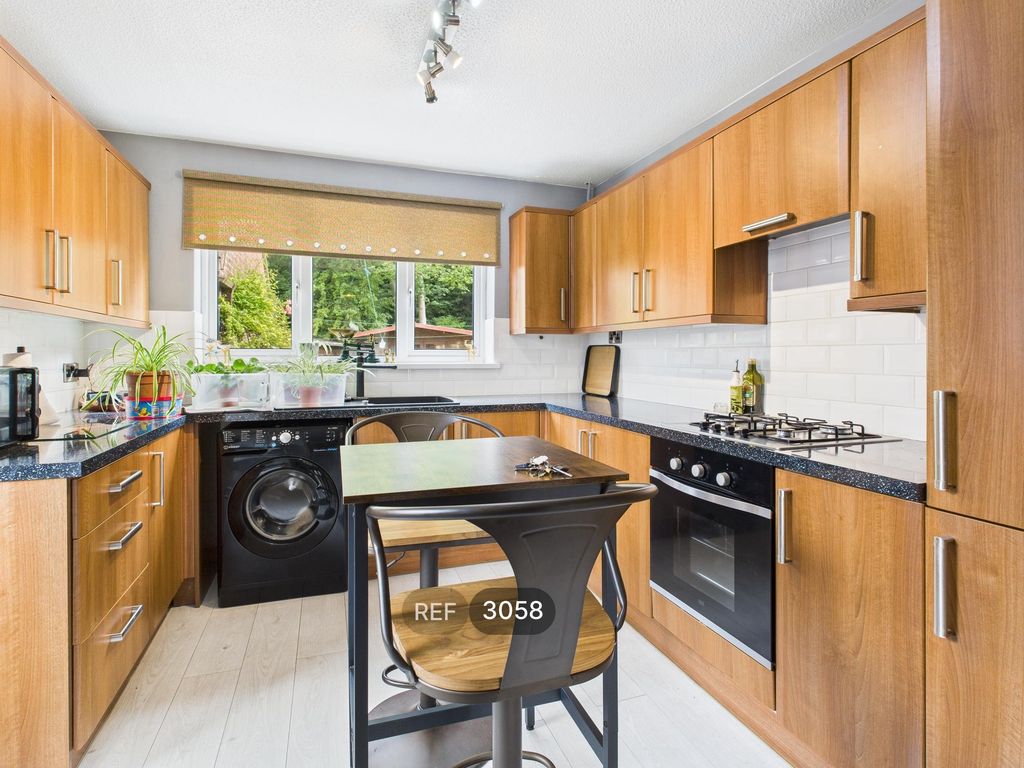 Property photo 1 of 37 Kitchen