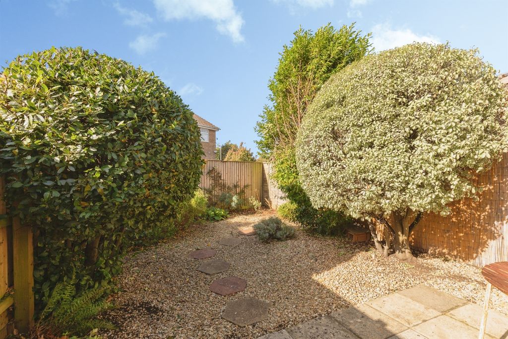 Property photo 3 of 22