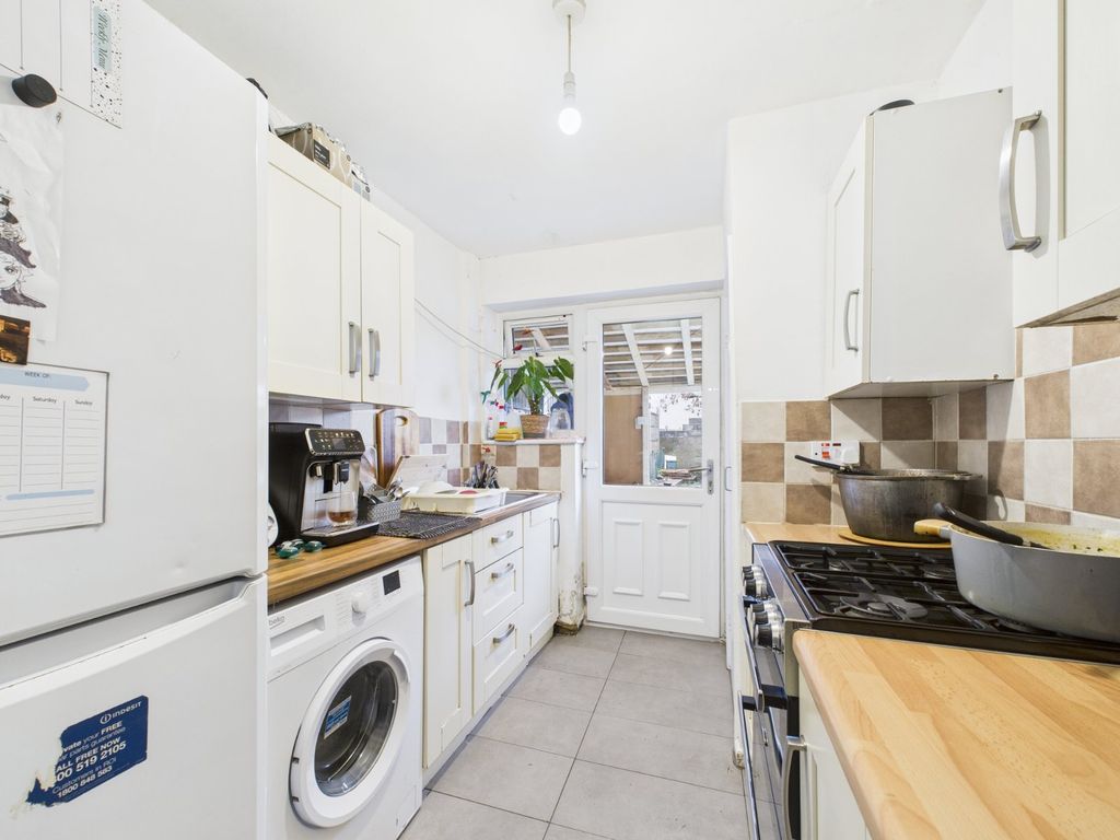 Property photo 2 of 11 Picture No. 04