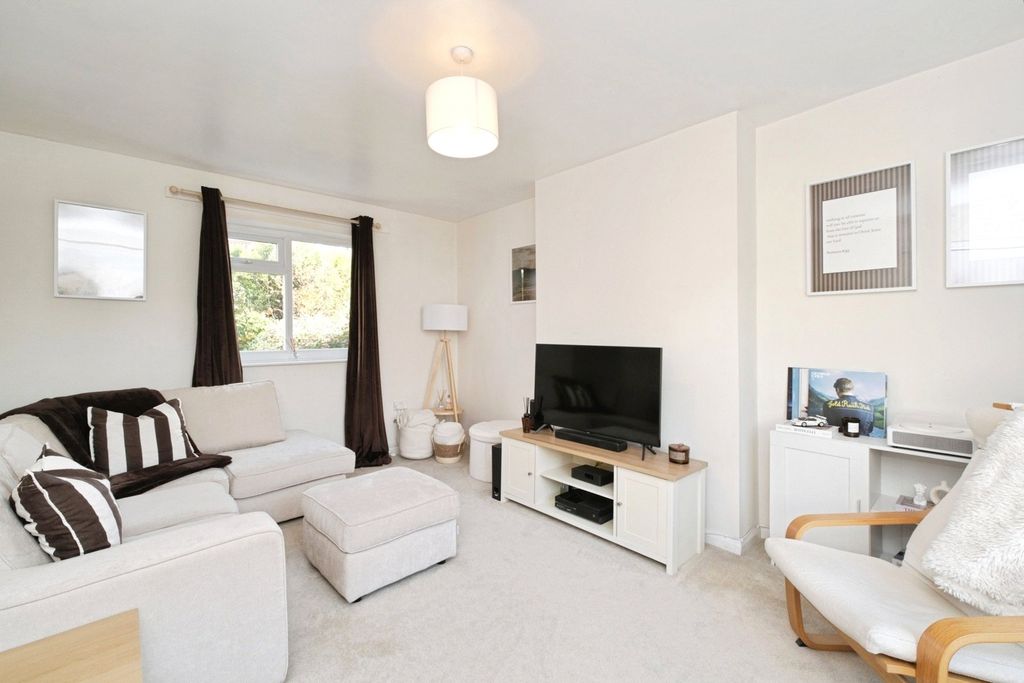 Property photo 3 of 18 Picture No. 05