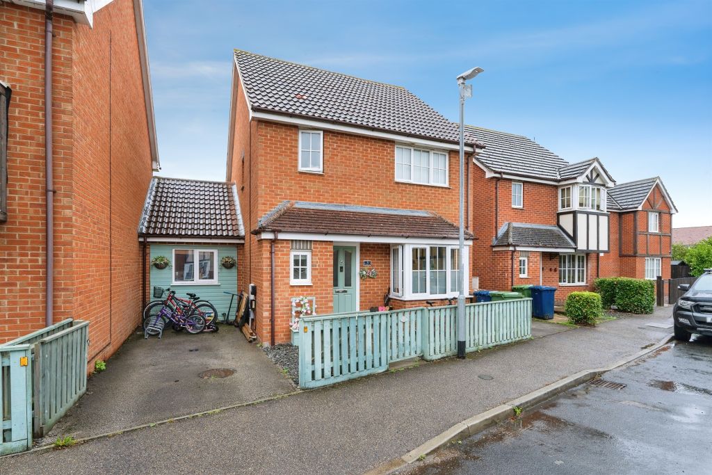 Property photo 1 of 17