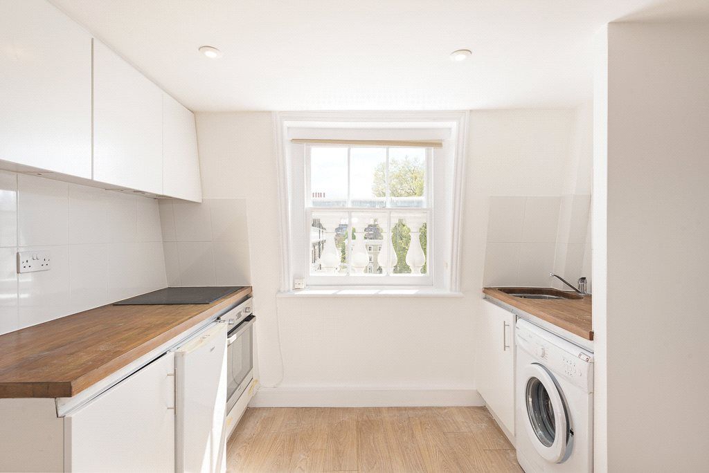 Property photo 2 of 4 Picture No. 05