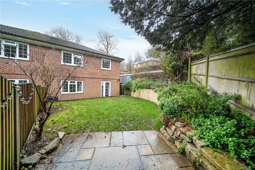 Property photo 2 of 9 Patio