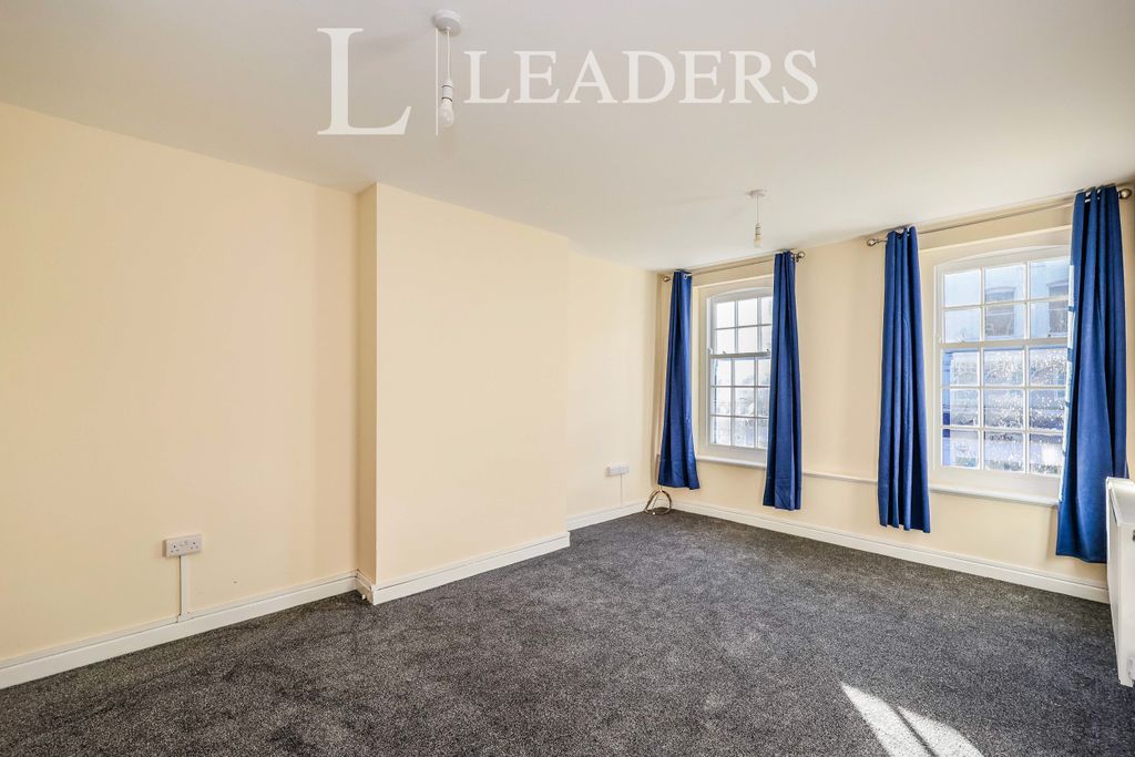 Property photo 3 of 10 9dc1Db50-7853-Ec11-8