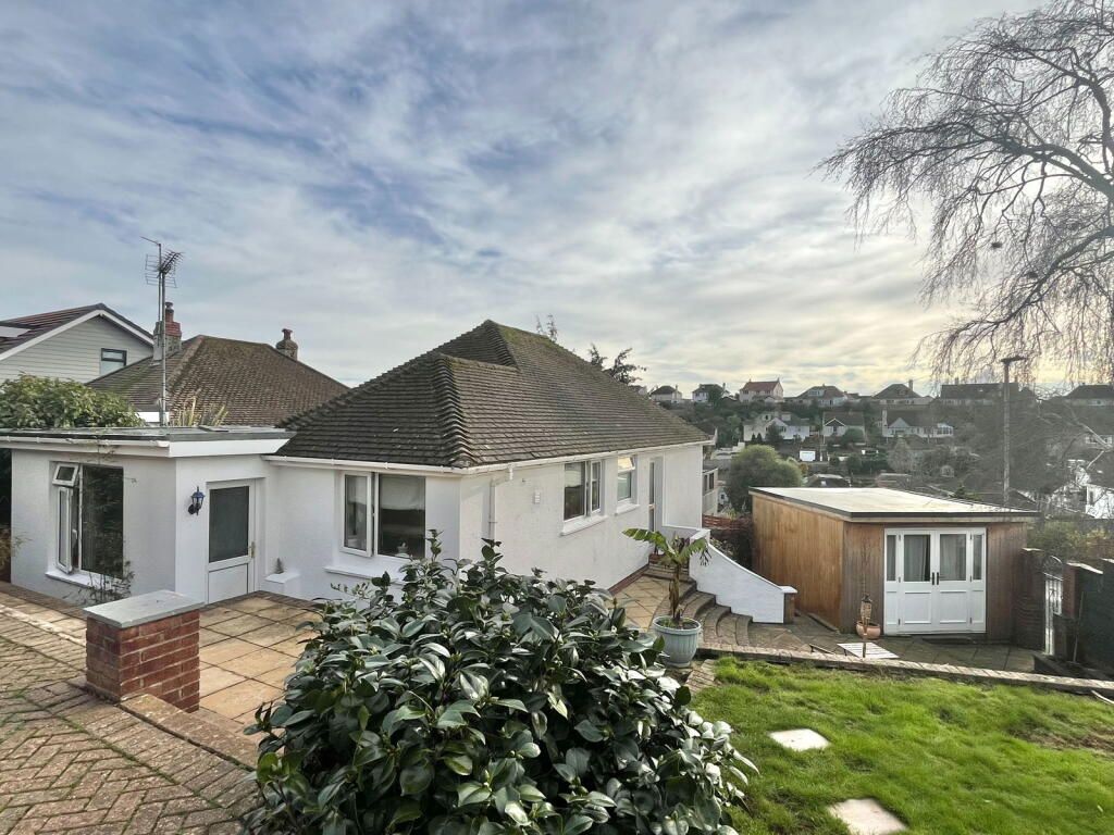 Property photo 1 of 18