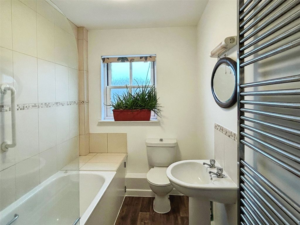 Property photo 2 of 14 Picture No. 03