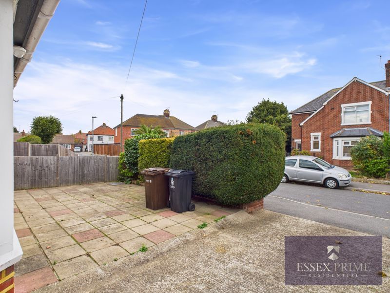 Property photo 3 of 4 Photo 5