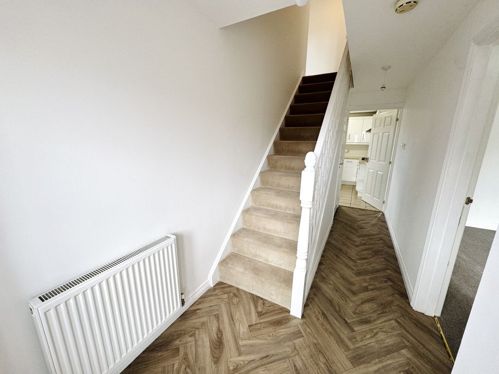 Property photo 3 of 27 Img_6380