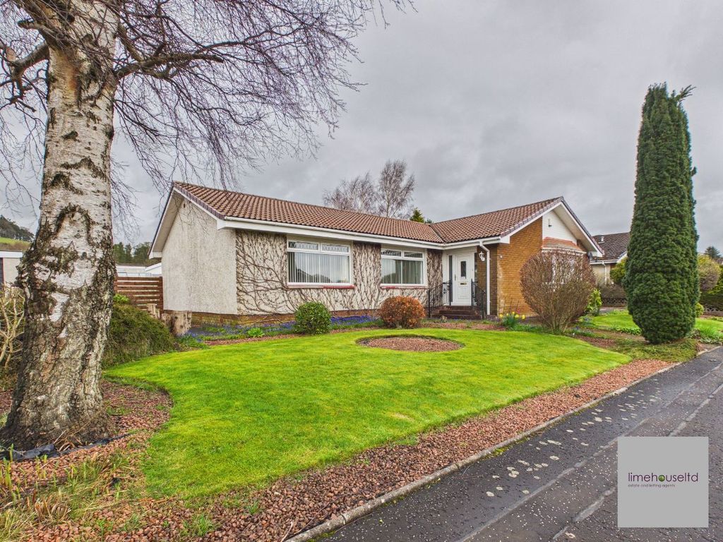 Property photo 1 of 32