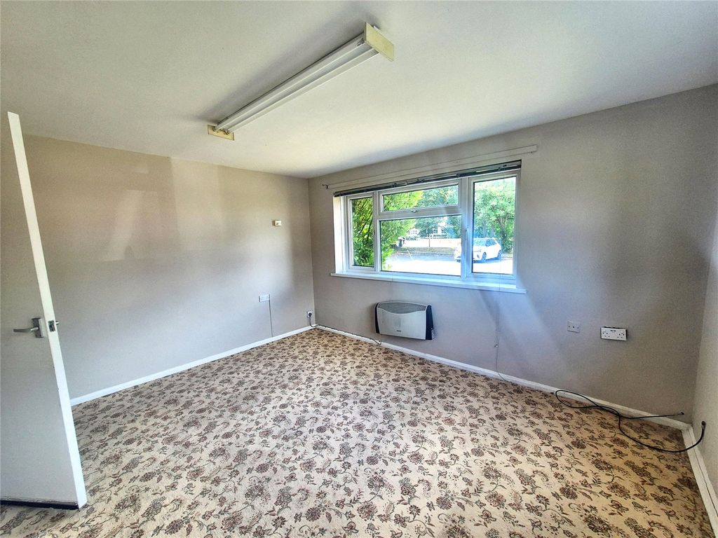 Property photo 3 of 9 Living Room