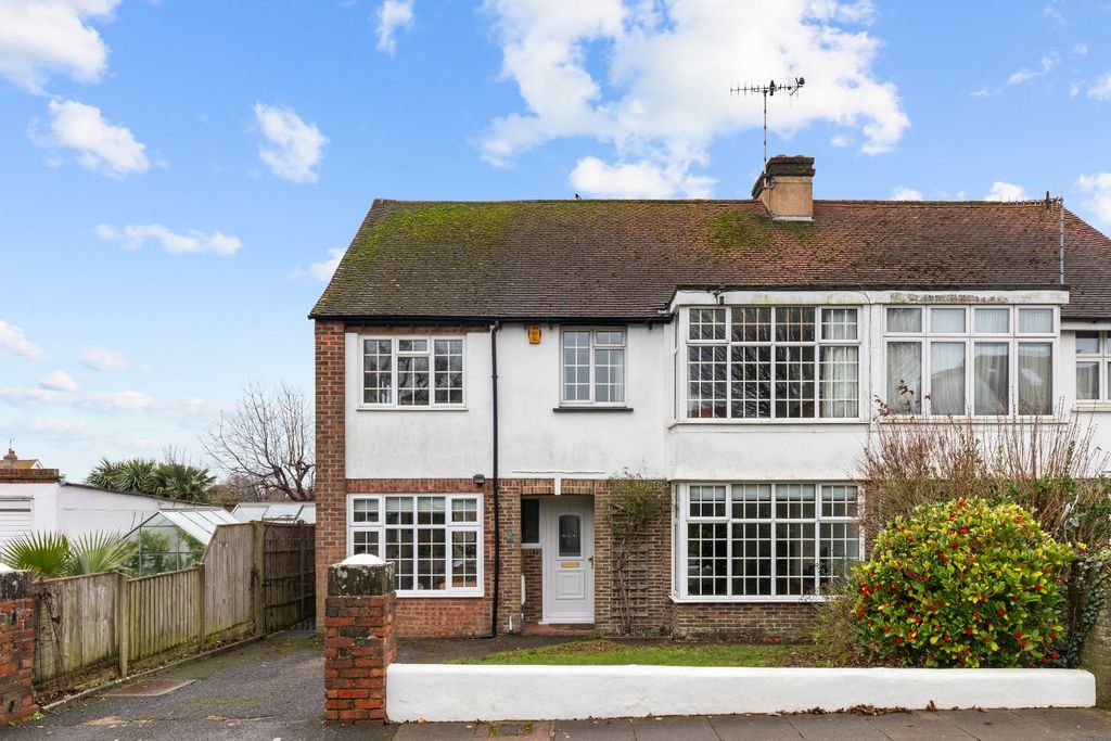 Property photo 1 of 15 4284161